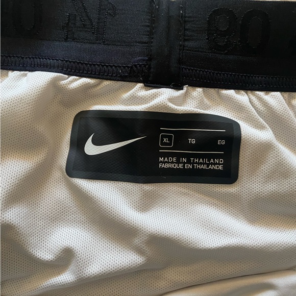 Nike Men’s Running Shorts 5” - Picture 2 of 6